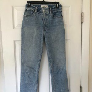 Abercrombie & Fitch '90s Straight Ultra High Rise Jeans